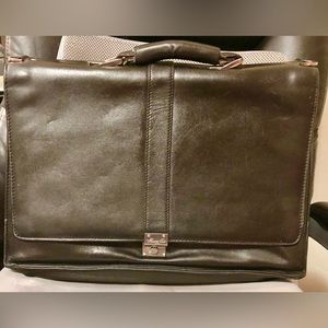 Kenneth Cole New York black leather brief case